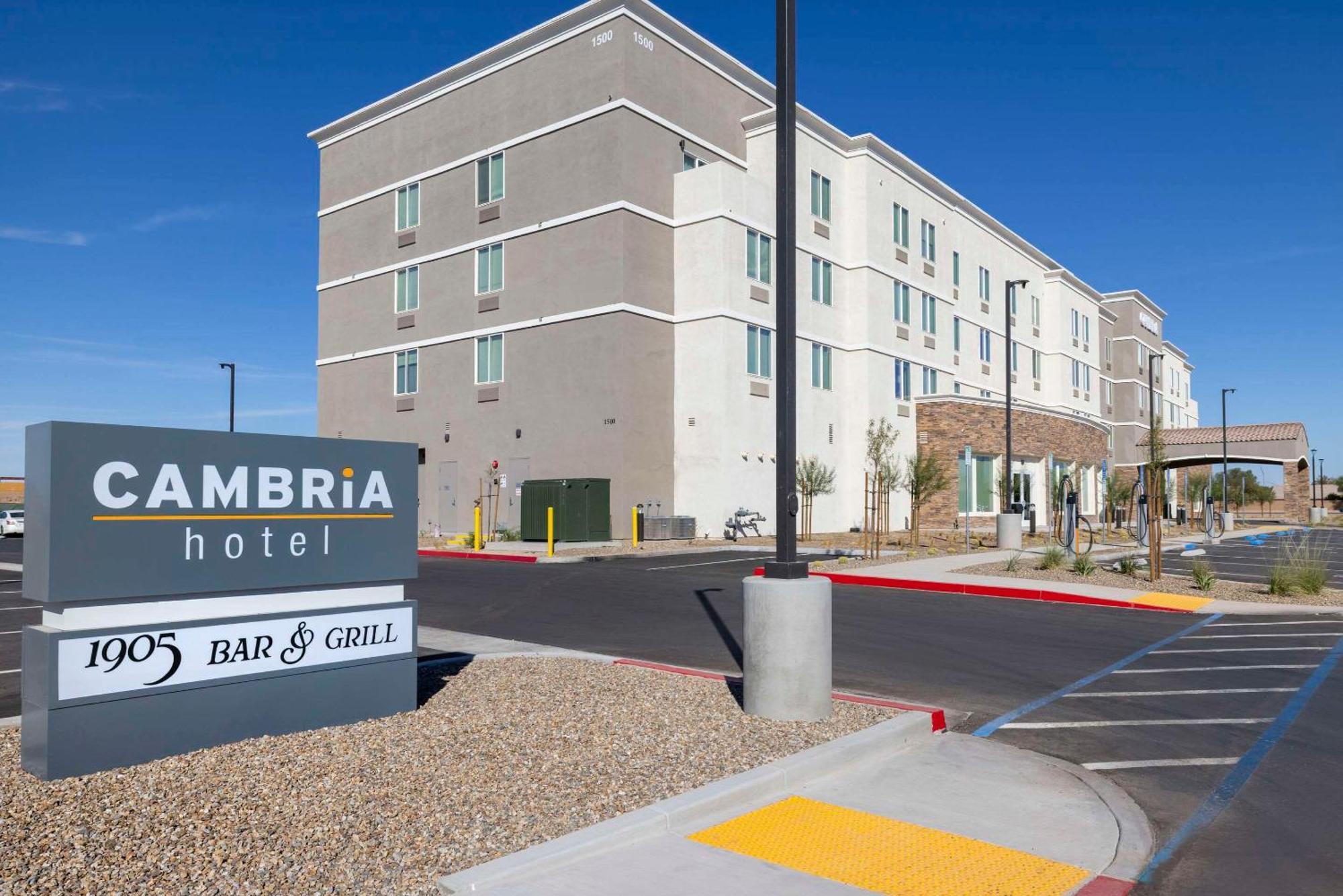 Cambria Hotel El Centro - Imperial Exteriér fotografie